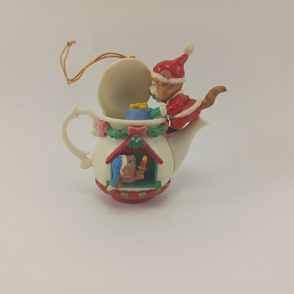 LUSTRE FAME LTD Vintage Xmas Ornaments Dated 1995 (Lot of 4) - Picture 3 of 10